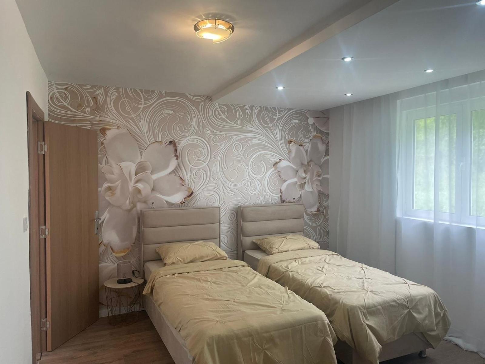 Villa Albatros Budva Exterior photo
