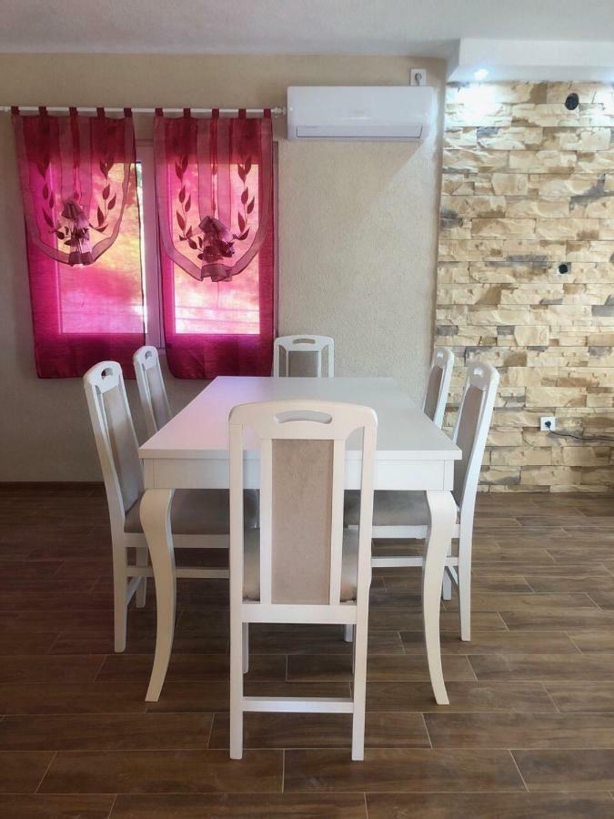 Villa Albatros Budva Exterior photo